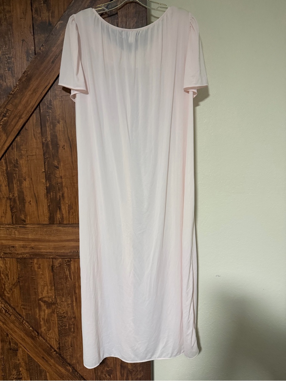 Miss Elaine’s Women Embroidered Short-Sleeve Long Embroidered Nightgown Pink 1X - Picture 2 of 4